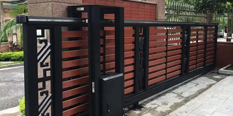How to Decide Between Automatic and Mechanical Gates